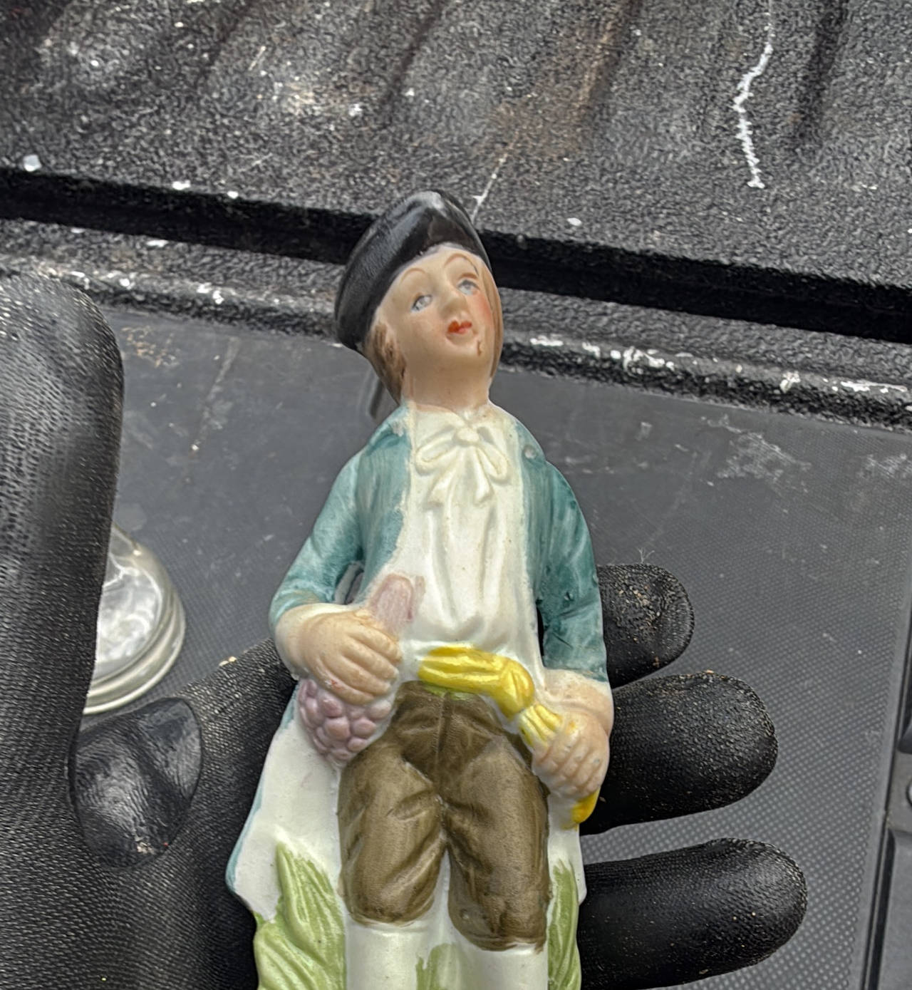 Vintage Porcelain Colonial Man Figurine