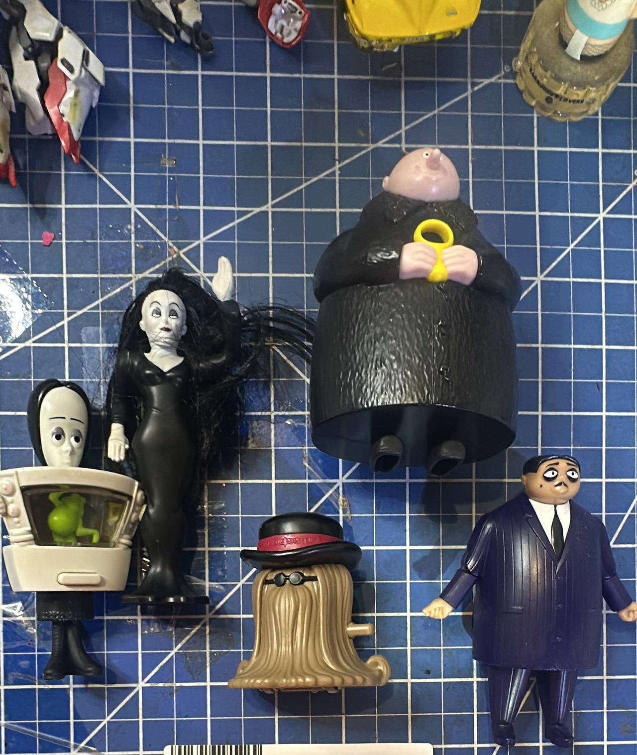 The Addams family figure bundle five pieces.  101