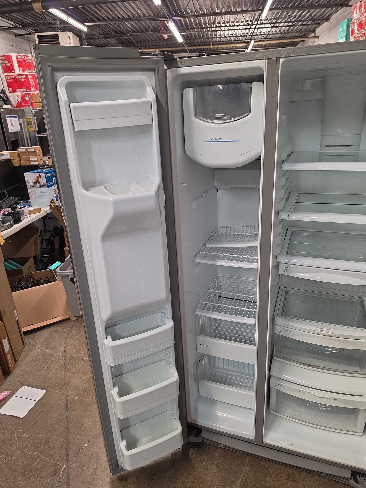 GE 25.3 Cu. Ft. Side-By-Side Refrigerator