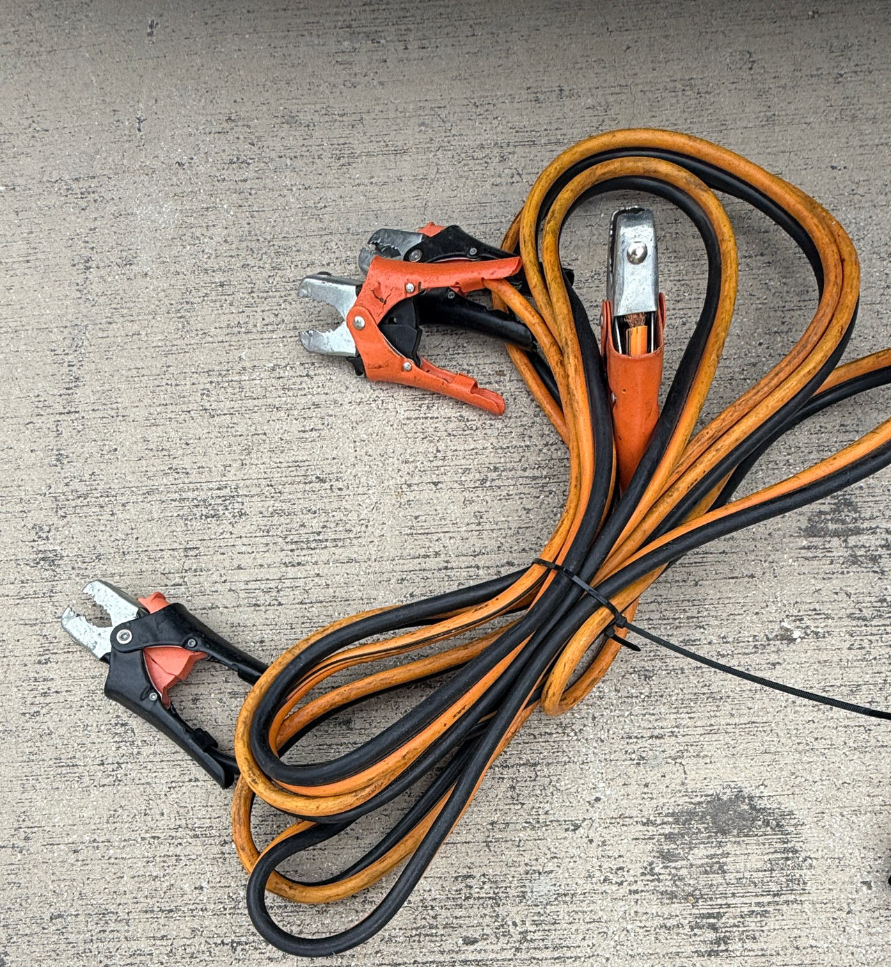 8-Gauge Booster Cables
