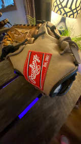 Rawlings Gold Glove Series Baseball Glove - Image 4