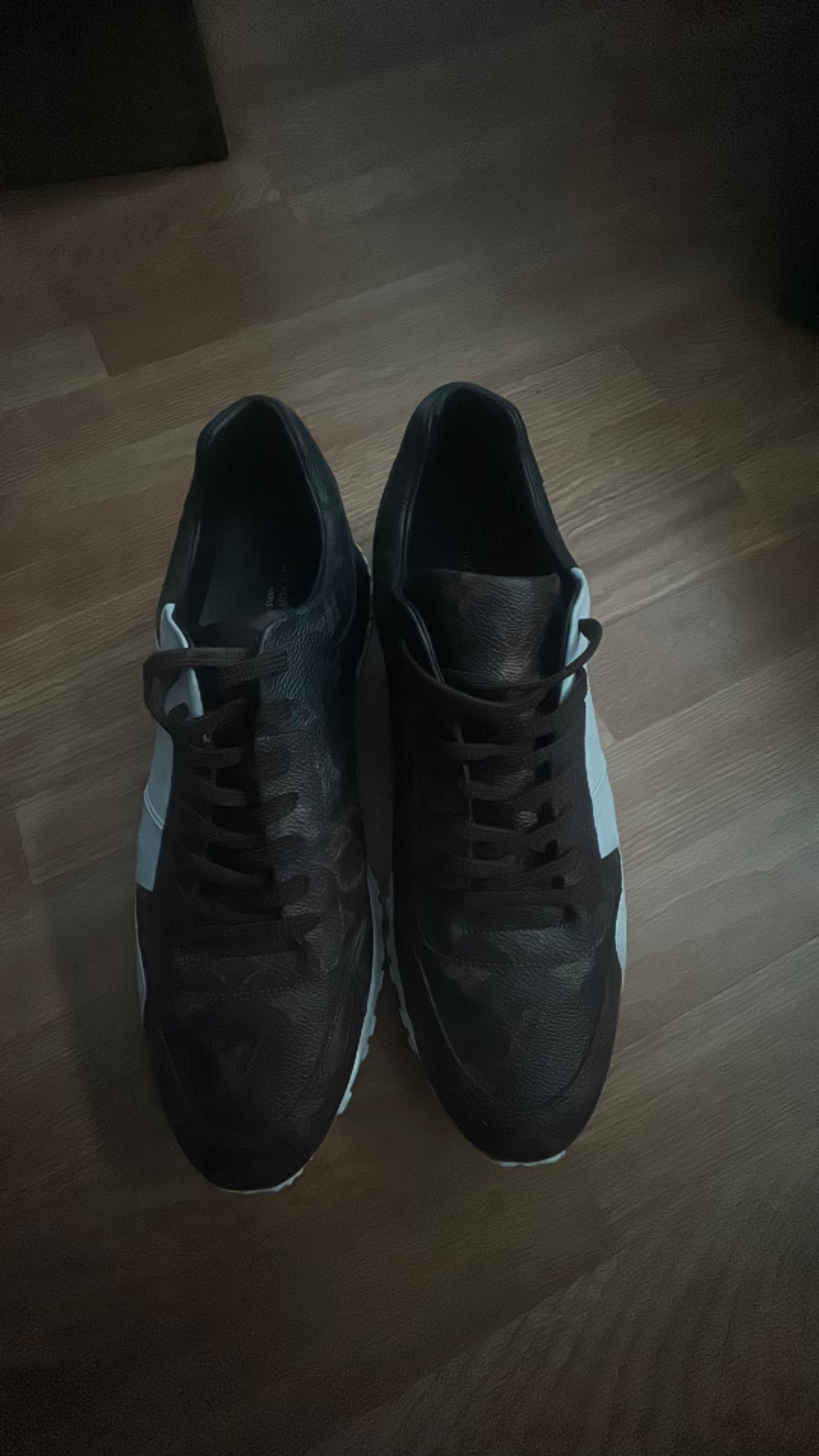 Louis Vuitton Run Away Sneaker - Image 2