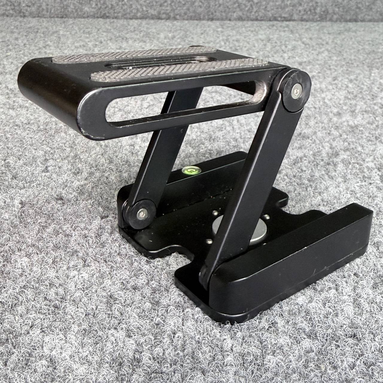 Z-Flex Tilt Tripod Head Camera Mount