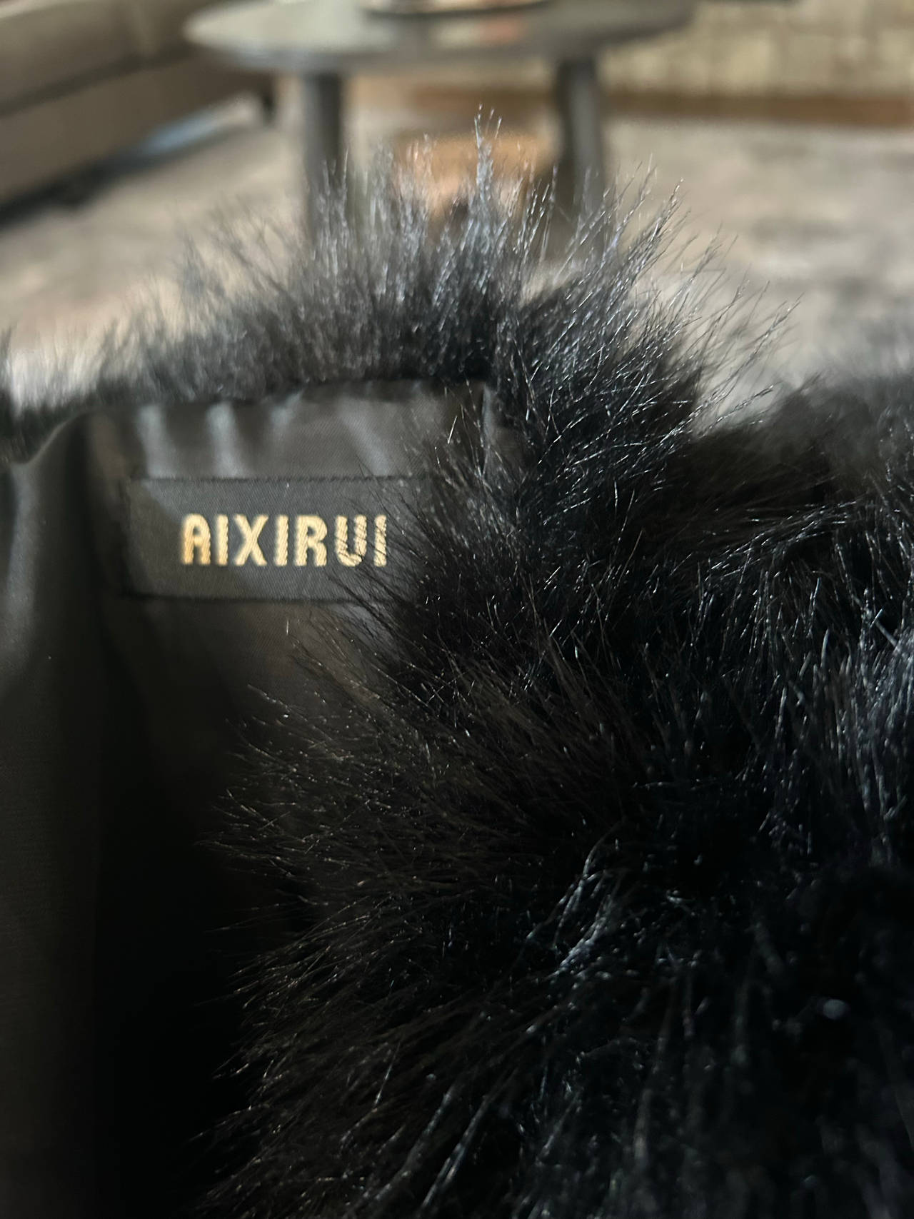 AIXIRUI Faux Fur Coat