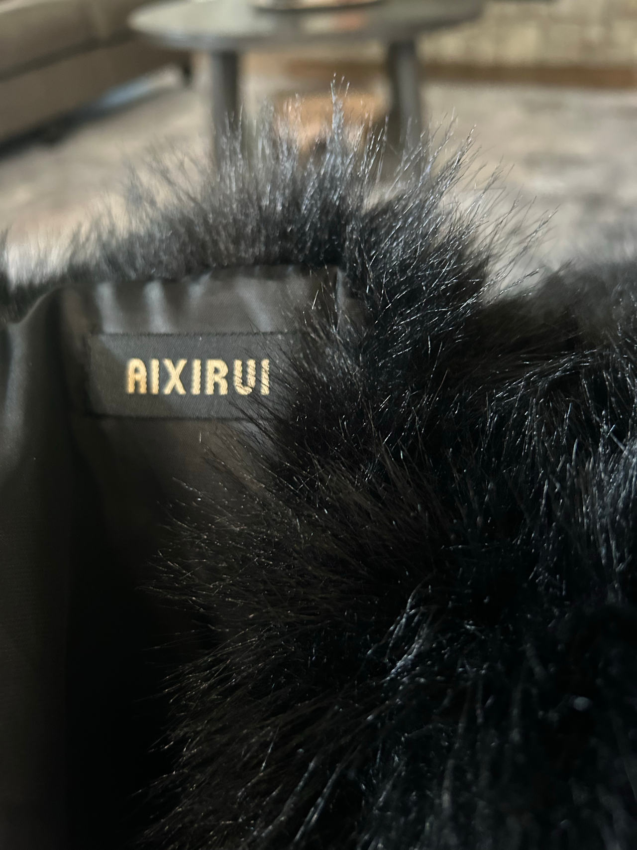 AIXIRUI Faux Fur Coat