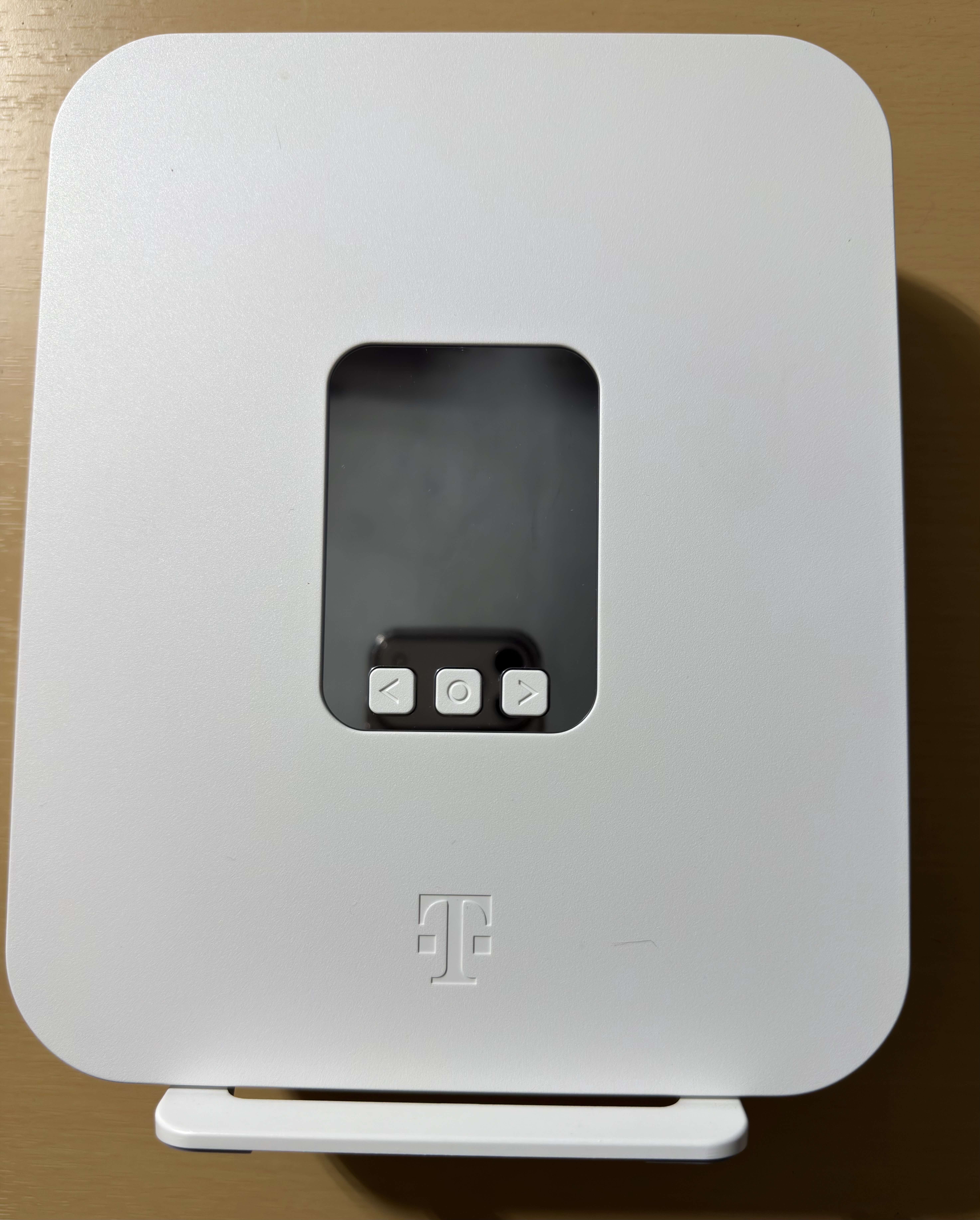 T-Mobile 5G Gateway WiFi 6 Home Internet Router TMO-G4AR w/ Base & Power Adapter - Image 5