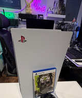 Sony PlayStation 5 Disc Edition - Image 1