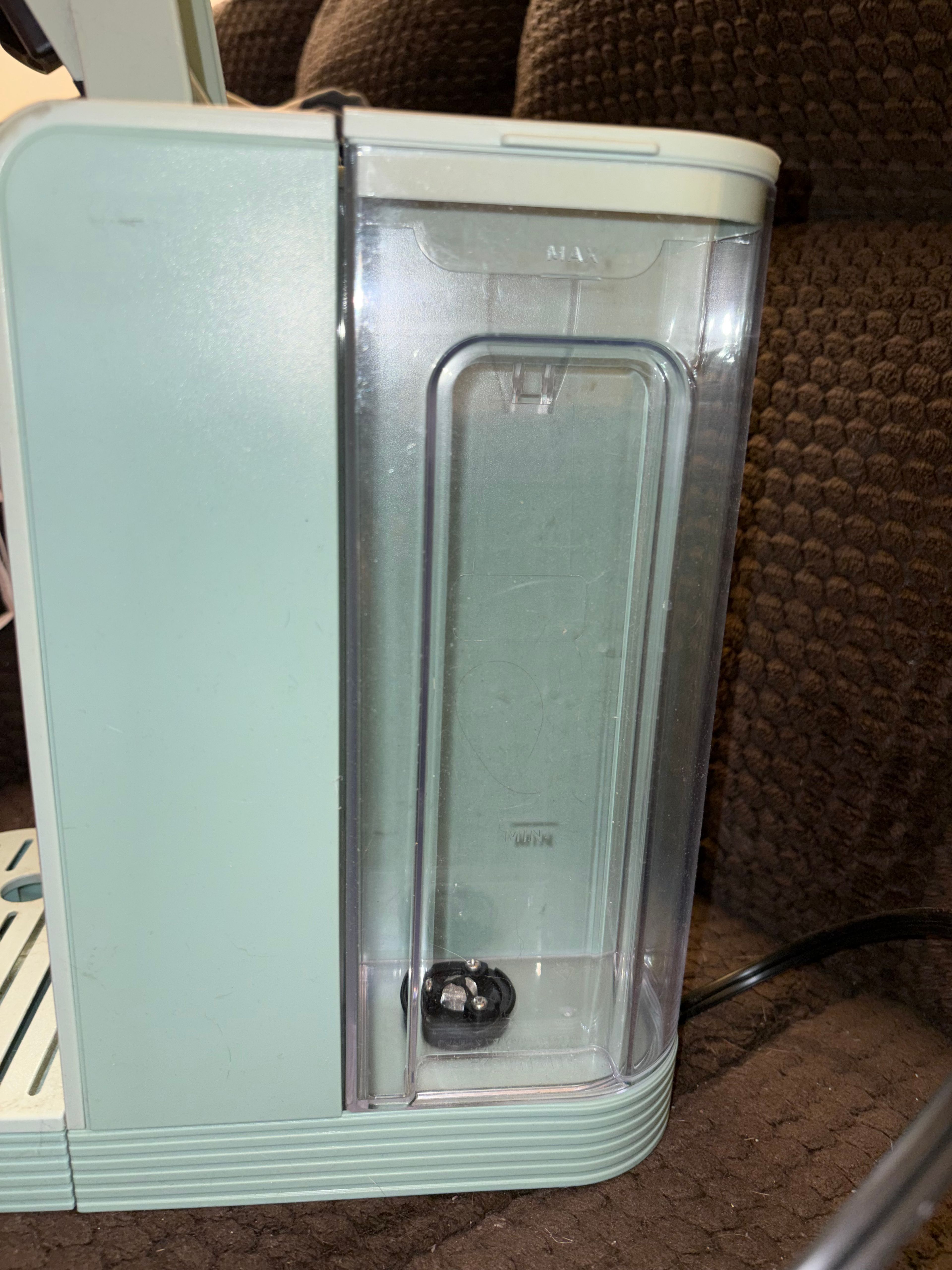 Keurig K-Express Essentials Single-Serve Coffee Maker White - Image 2