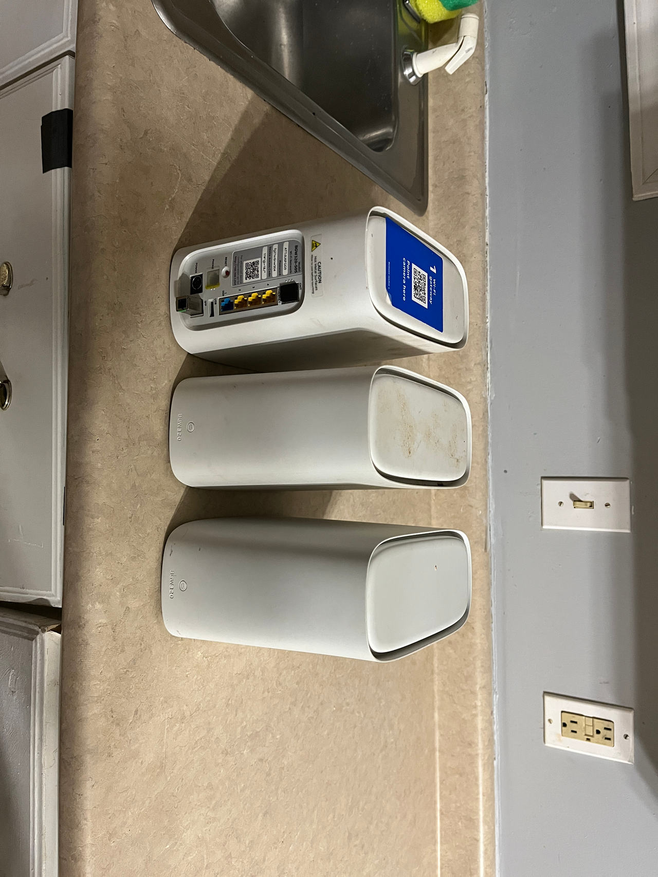 Xfinity xFi Pod (2nd Generation) WiFi 6 Mesh Extender