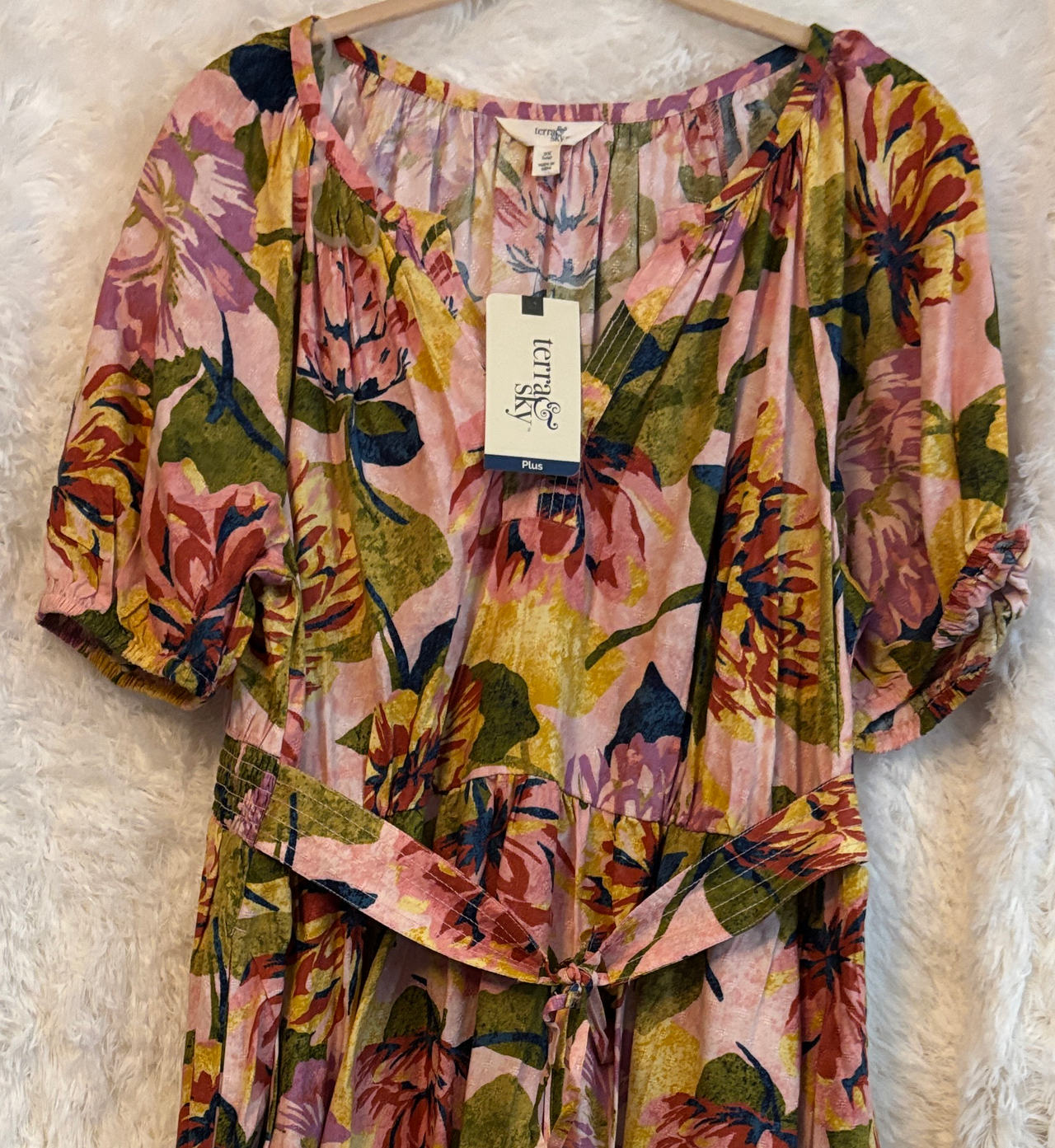 Terra & Sky Plus Size Floral Tie Waist Dress