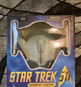 Star Trek Starship Legends U.S.S. Enterprise NCC-1701 50th Anniversary Edition - Image 1