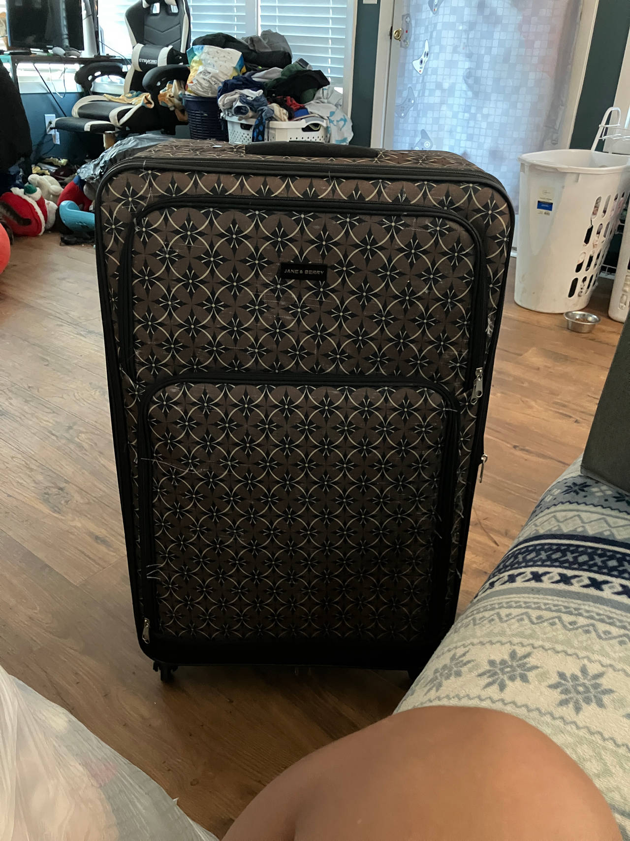Anne Klein Softside Spinner Luggage
