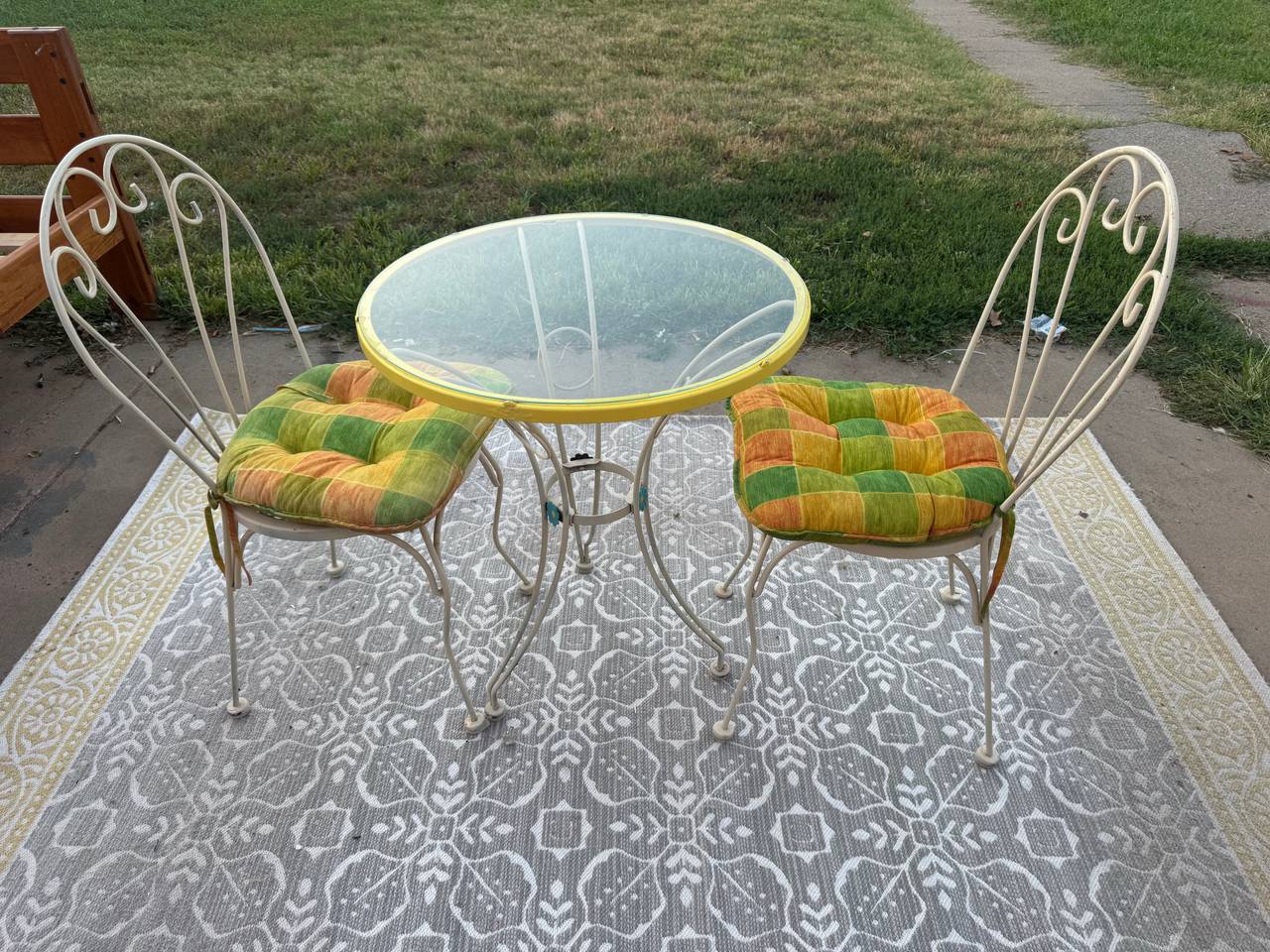 3-Piece Wrought Iron Bistro Set with Glass Top Table