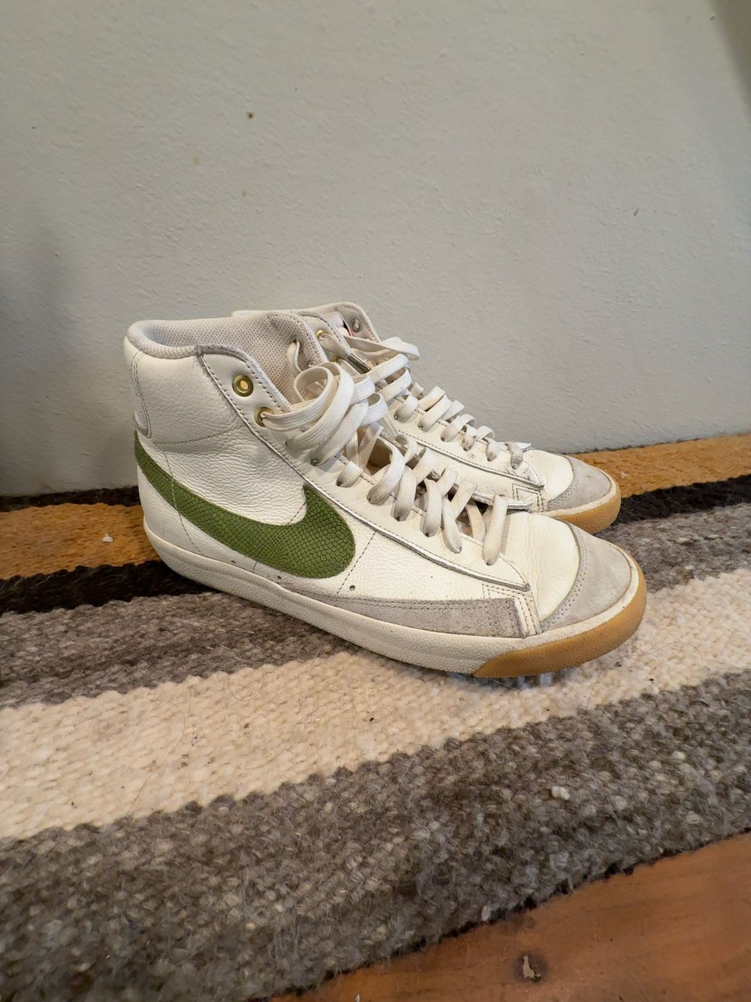 Nike Blazer Mid '77 Vintage Asparagus Snakeskin