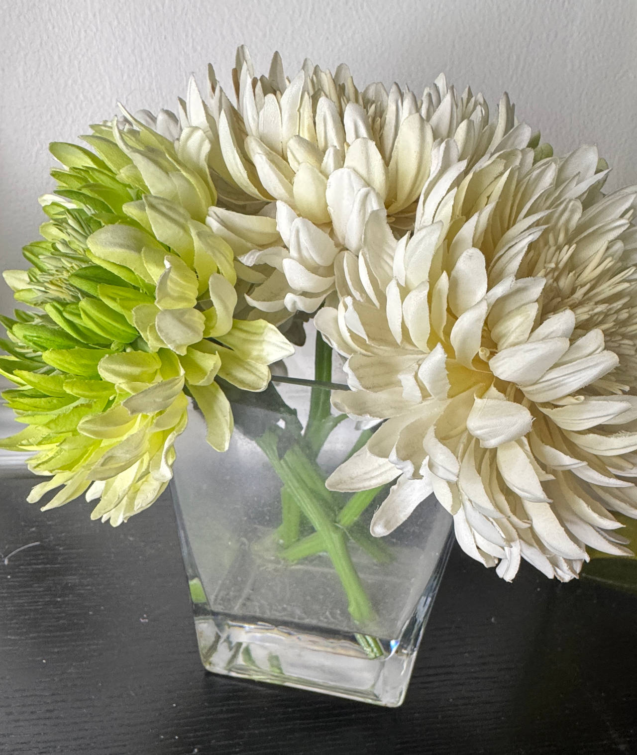 Artificial Chrysanthemum Floral Arrangement