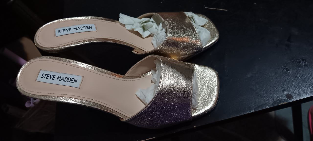 Steve Madden Signal Gold Metallic Heels
