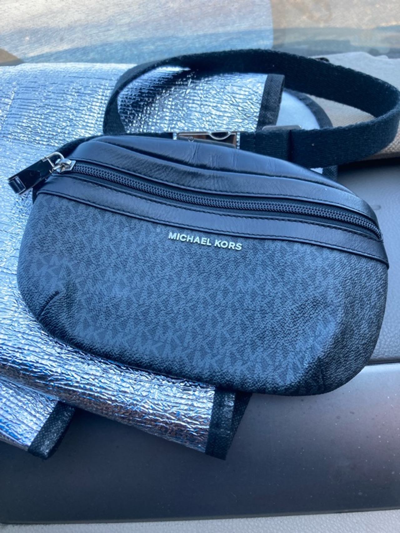 Michael Kors Greyson Logo Sling Pack Admiral Blue