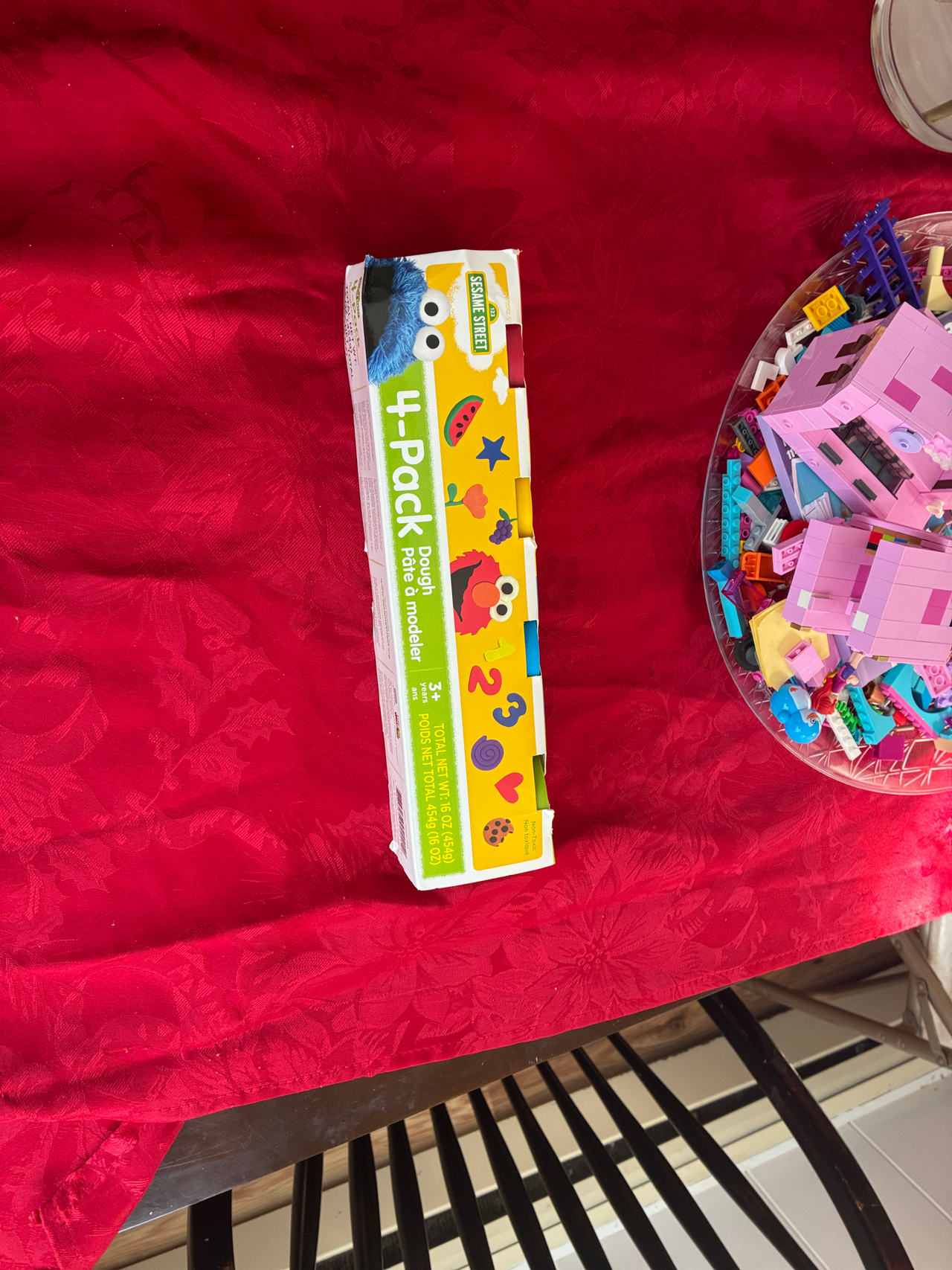 Sesame Street 4-Pack Modeling Dough