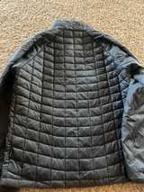The North Face ThermoBall Eco Jacket men’s medium great condition! - Image 3