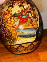 $70 OBO - Large Vintage Asian Satsuma Ceramic Egg - Image 8