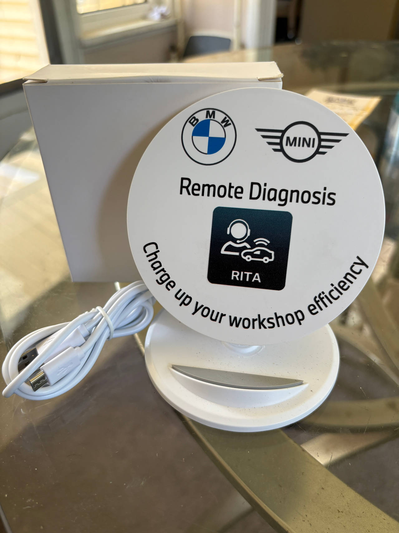 BMW MINI Remote Wireless Charger