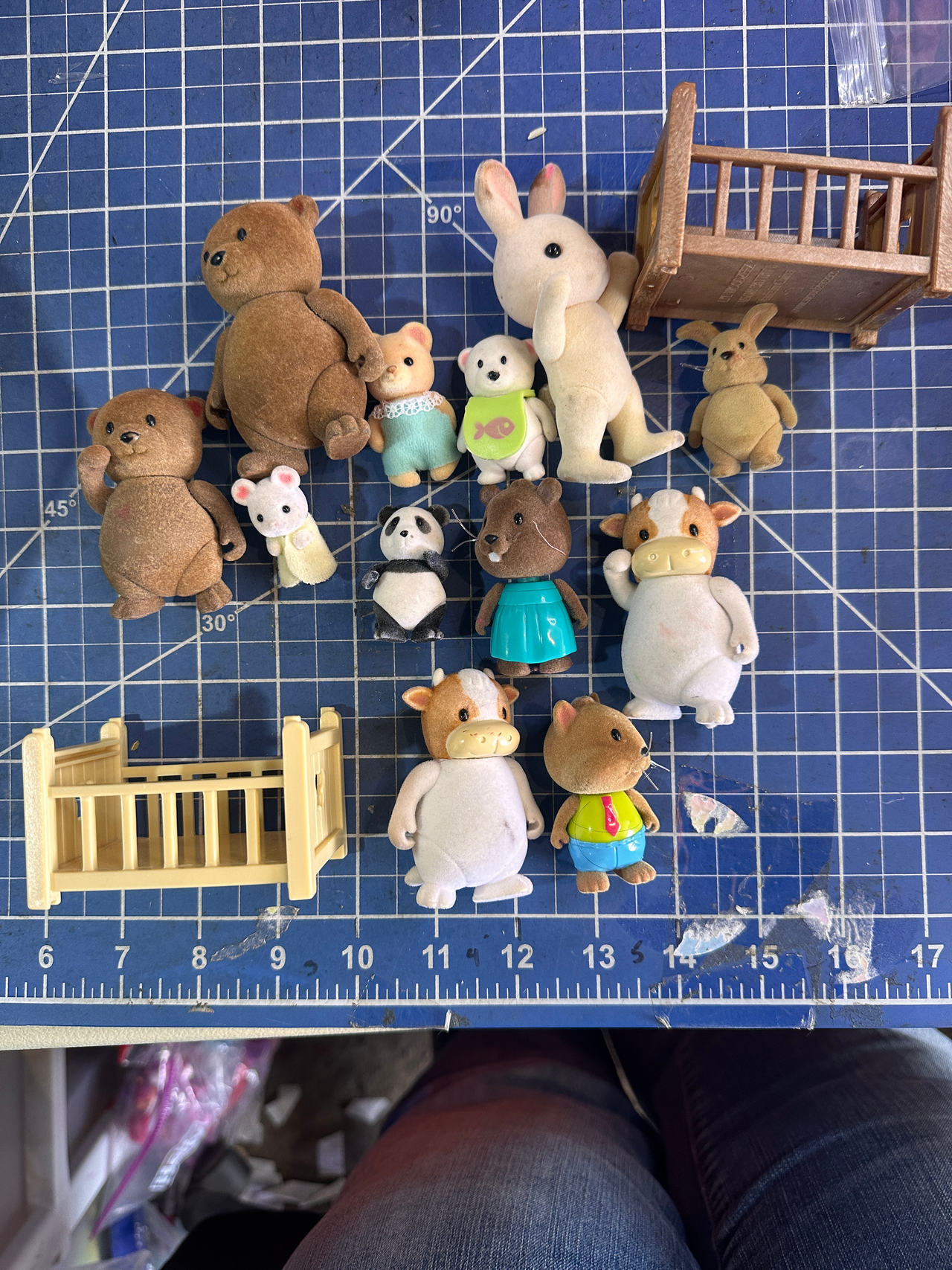 Calico Critters Sylvanian Families Figure Lot with Accessories. 129