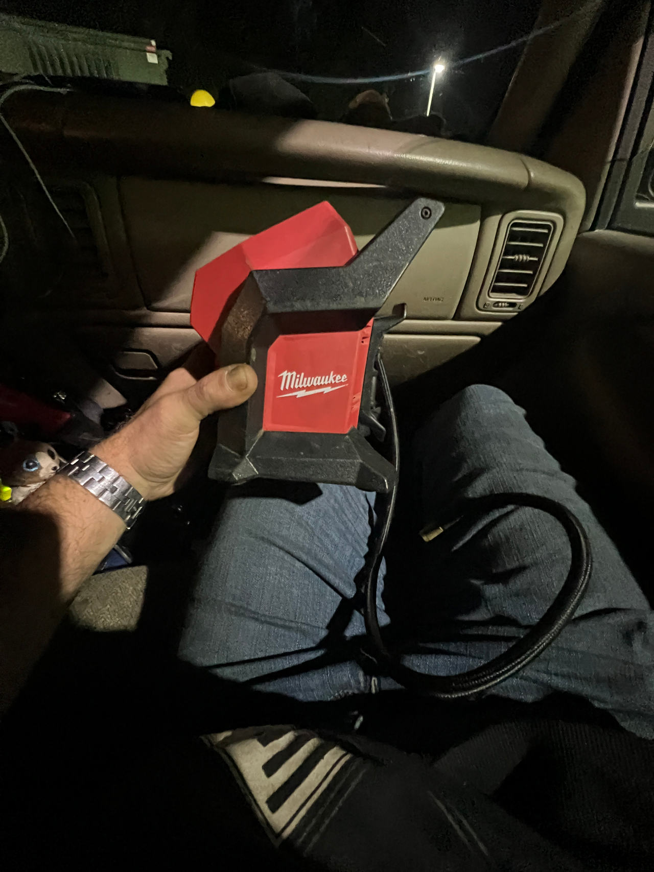 Milwaukee M12 Compact Inflator