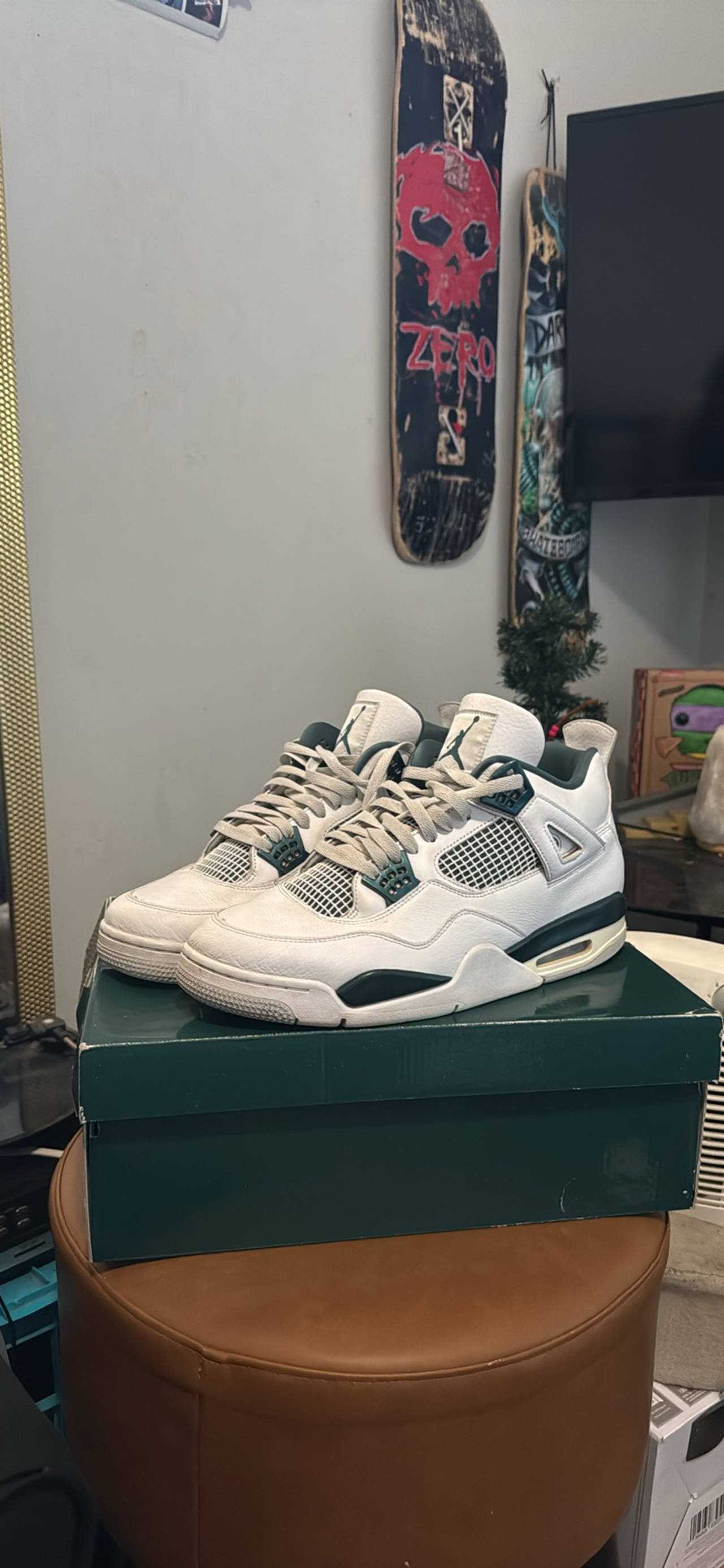 Air Jordan 4 Retro 'Oxidized Green'