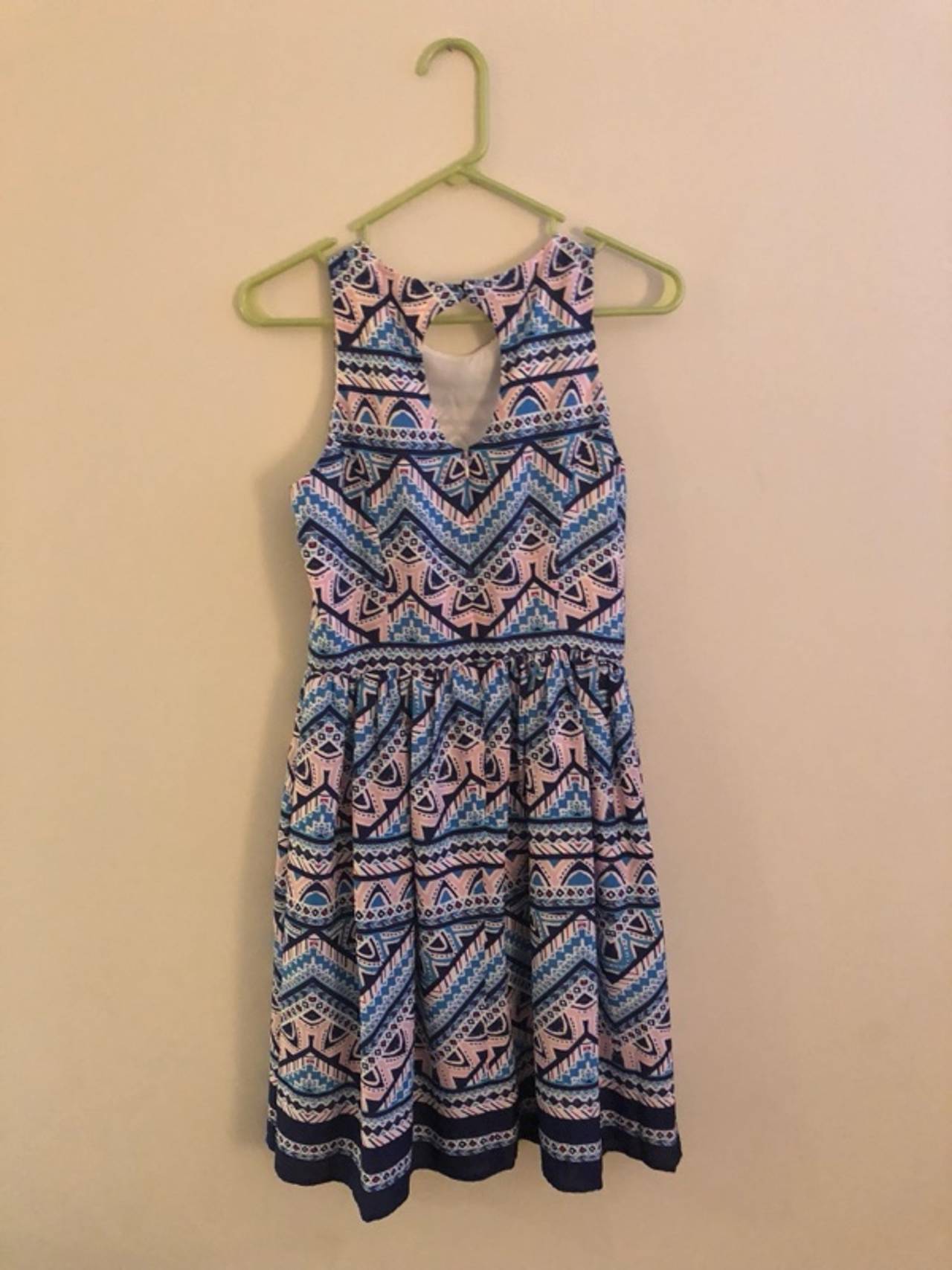 Eliza J Bold Pattern Blue Pink White Sleeveless Dress