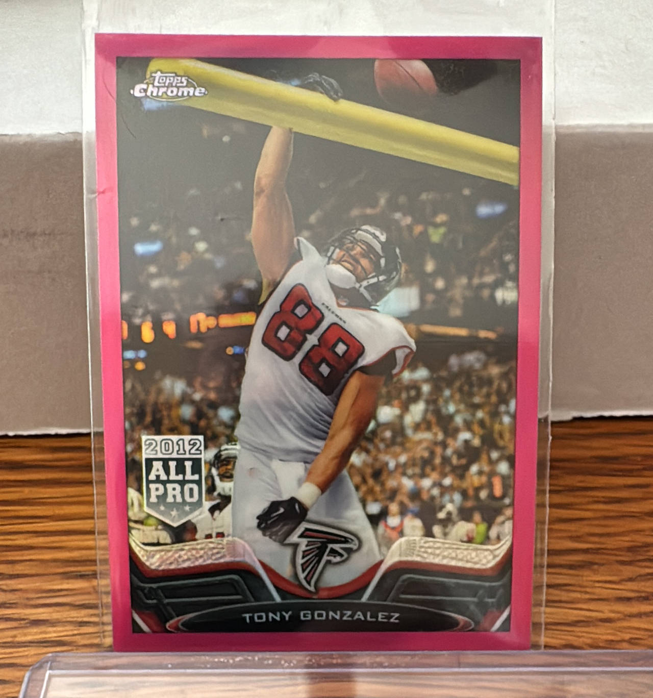 2012 Topps Chrome Tony Gonzalez Pink Refractor Border /399 #180