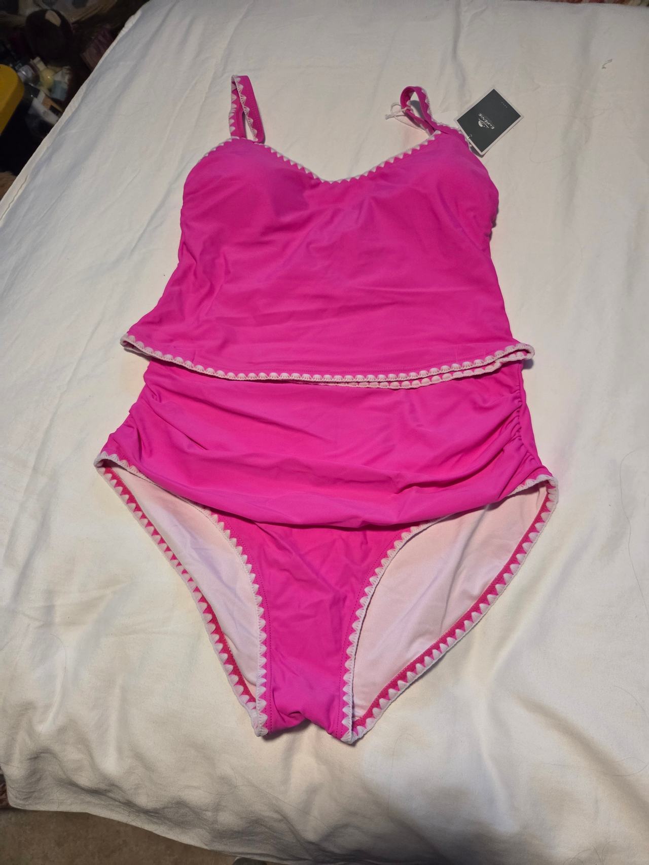 Kona Sol Hot Pink Crochet Trim Tankini Set