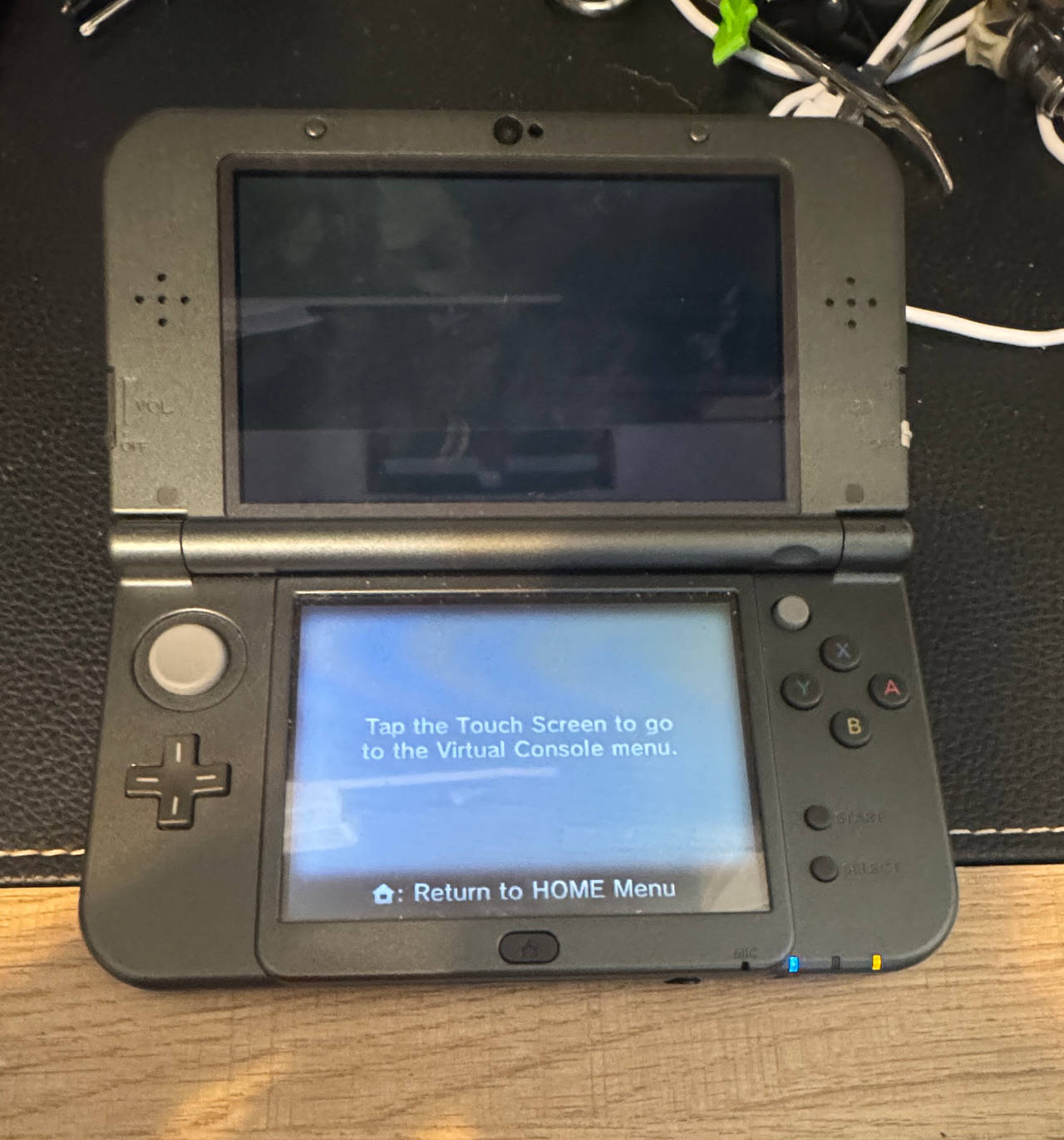 New Nintendo 3DS XL - Metallic Black