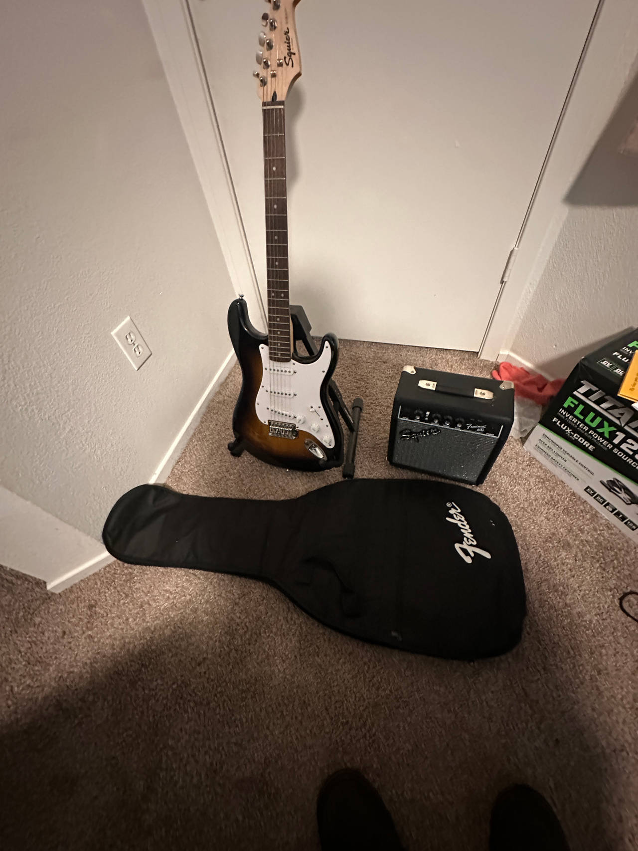 Squier Stratocaster Electric Guitar