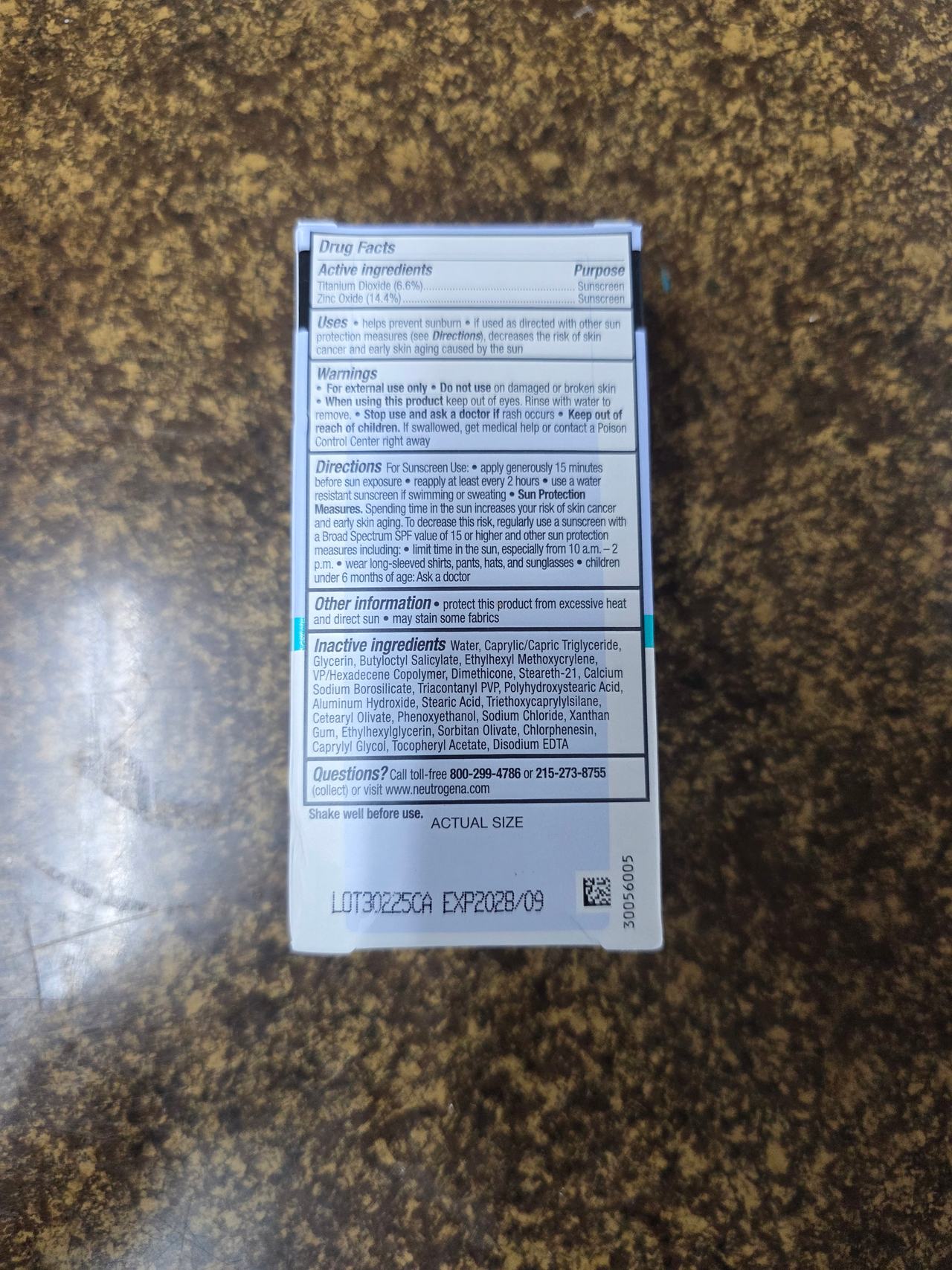 Neutrogena Ultra Sheer Face Liquid Sunscreen SPF 70 Mineral Sensitive Skin