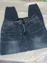 Judy Blue Skinny Jeans with Frayed Hem size 15/32 - Image 4