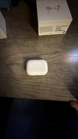 Apple AirPods Pro (1st Generation) White - Image 2