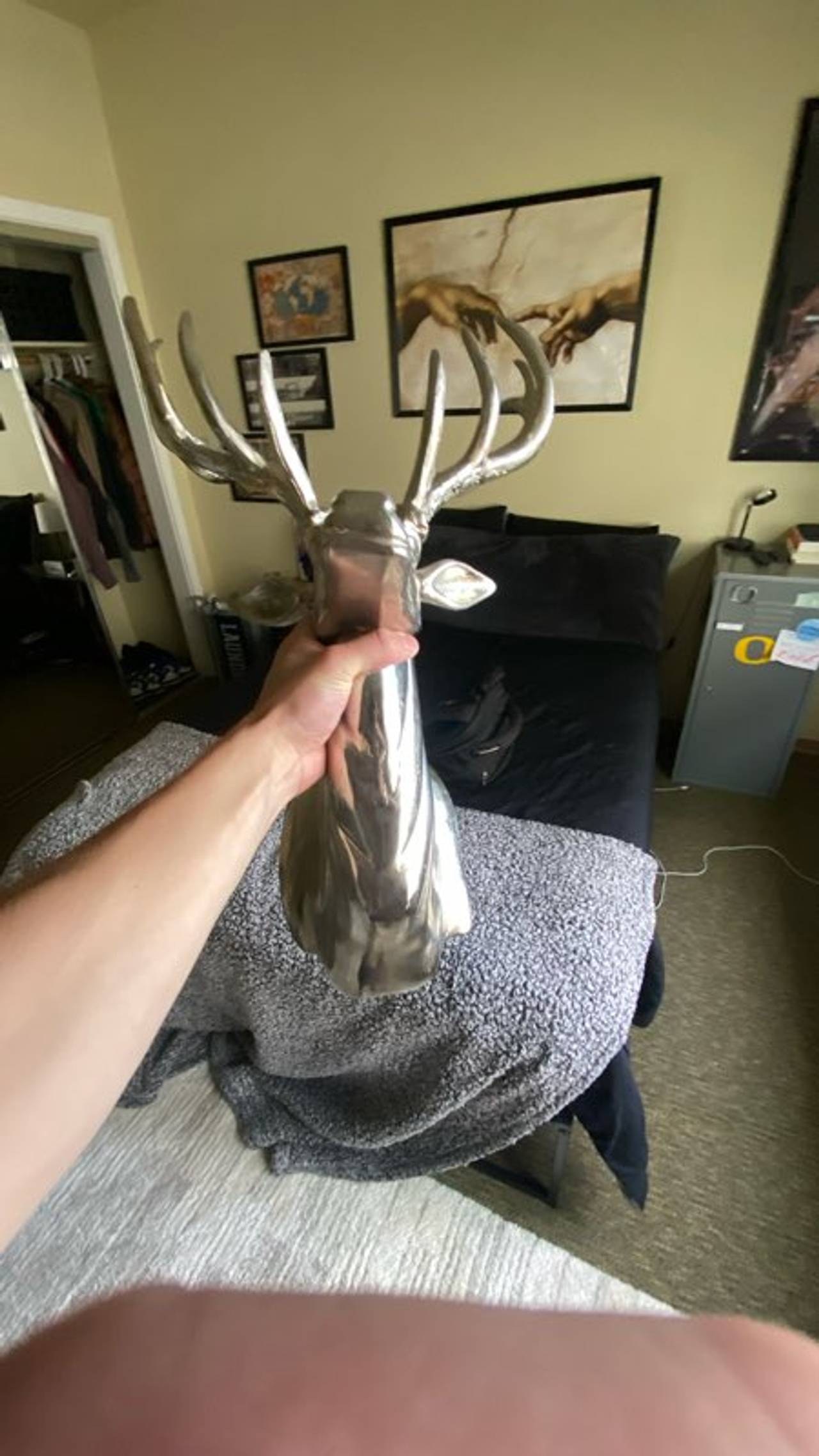 Metal Deer Head Wall Decor