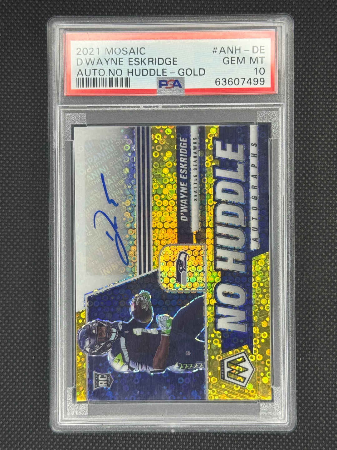 2021 Panini Mosaic No Huddle Gold Autographs D'Wayne Eskridge Rookie Card /10
