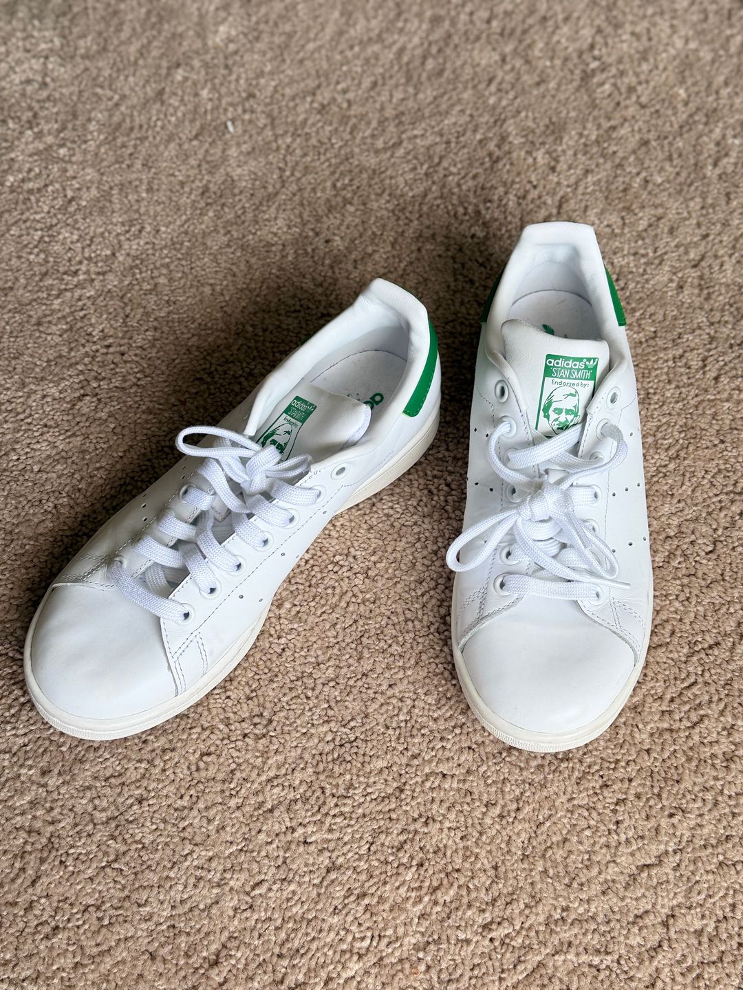Women’s Adidas Stan Smith Sneakers size 7