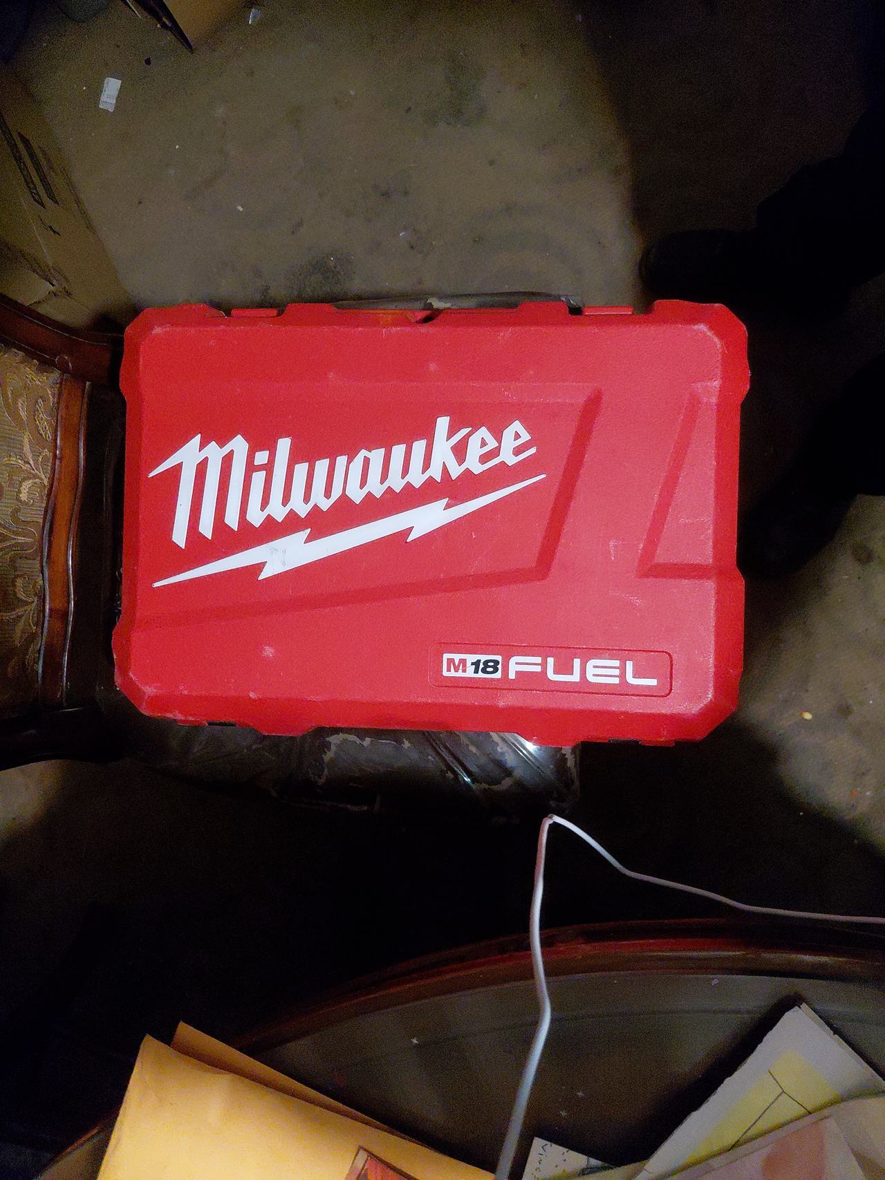 Milwaukee M18 FUEL 2-Tool Combo Kit: Hammer Drill/Impact Driver with batterys