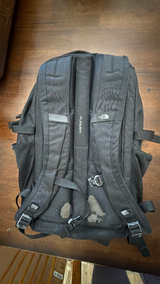 The North Face Pivoter Backpack Black - Image 8