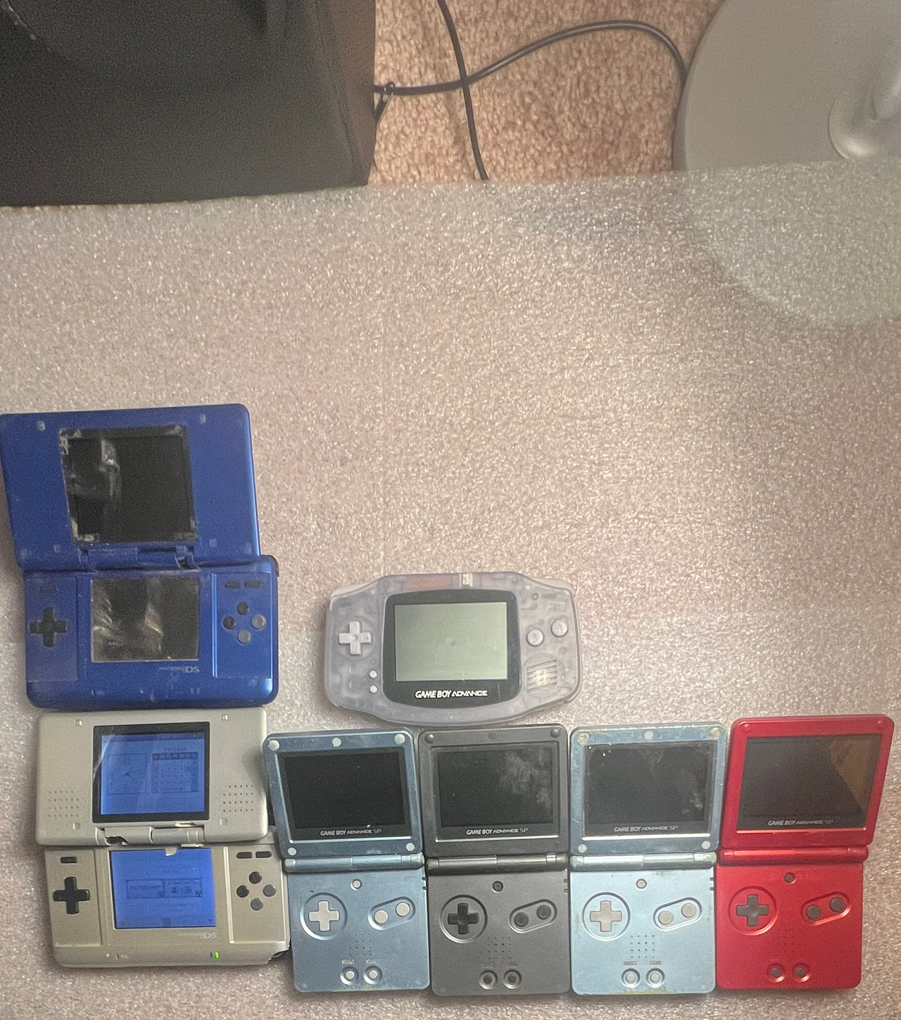 Nintendo Handheld Lot - 4 Gameboy SP, 1 GBA, 2 DS - AS IS Repair