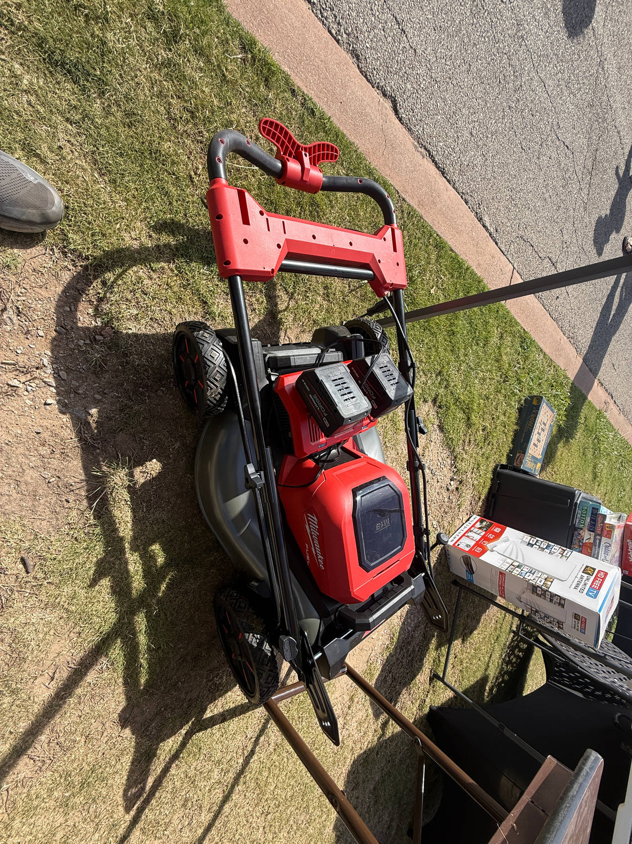 Milwaukee M18 FUEL 21" Self-Propelled Dual Battery Lawn Mower