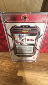 2020 Panini Prizm Draft Picks Eli Manning Gold Ice Prizm #10 - Image 2