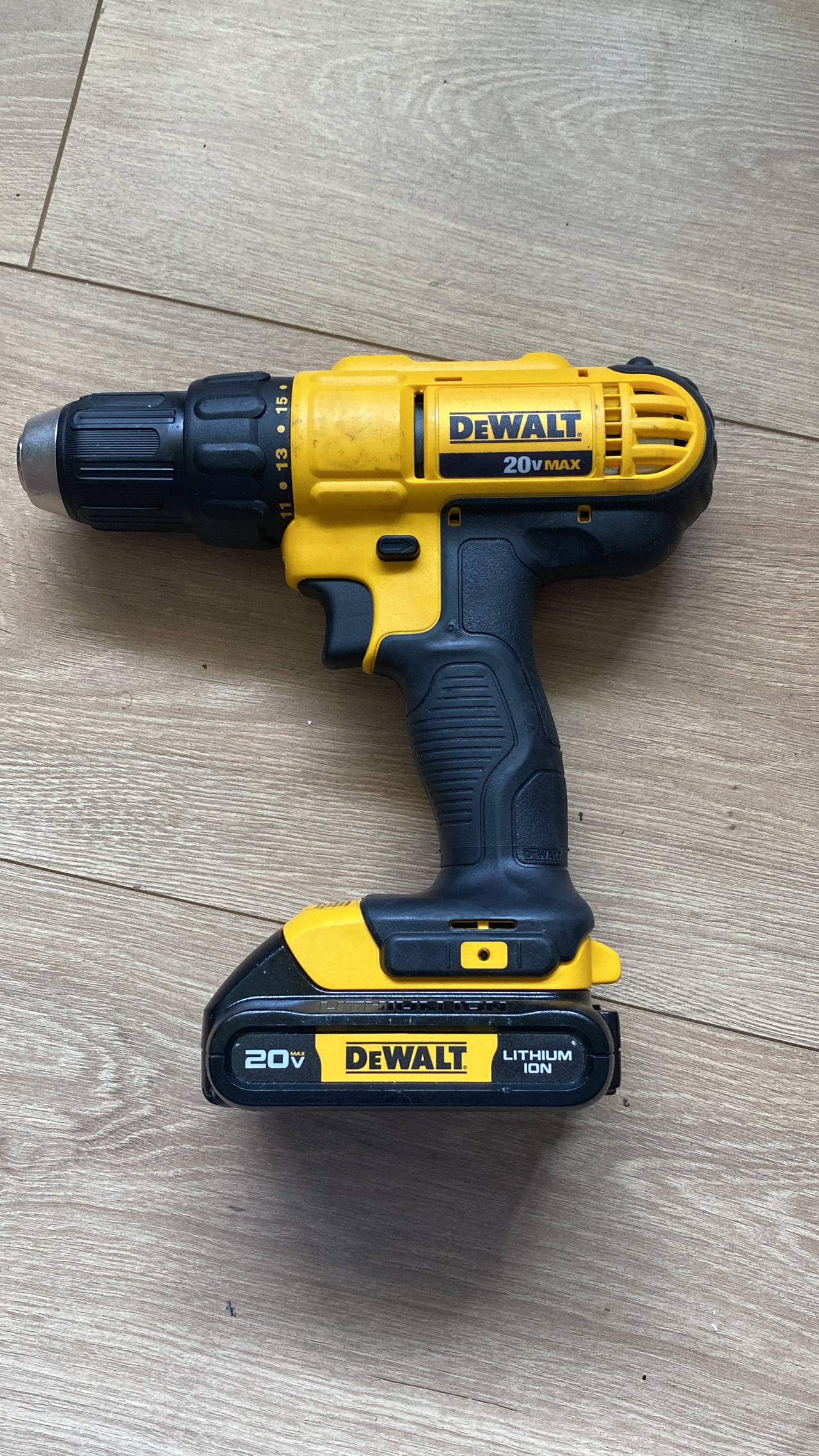 DeWalt 20V MAX Cordless Drill