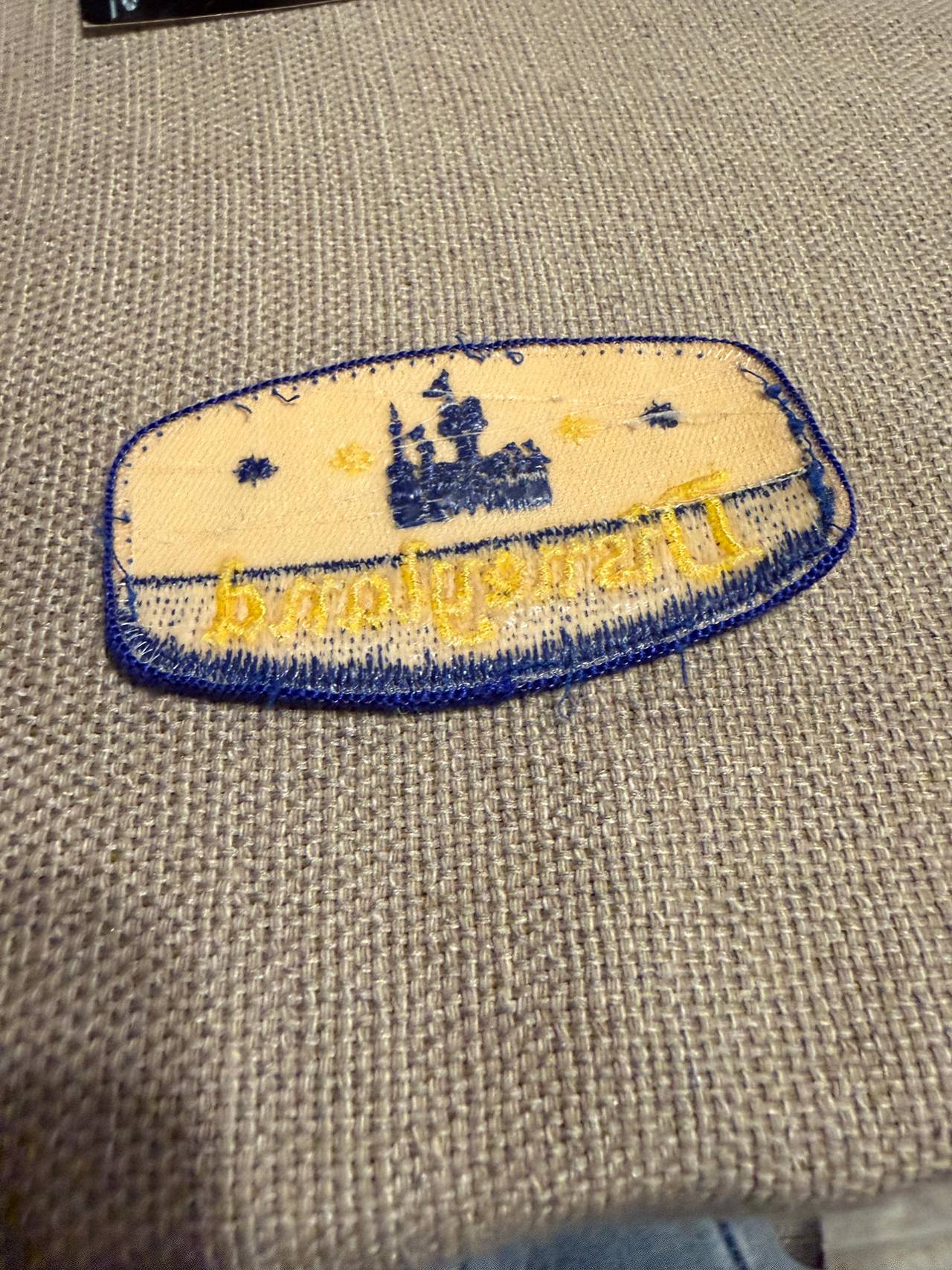 Disney Disneyland Castle Patch Blue Border
