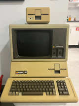 Apple III with external floppy disc drive and all modules
 - Image 1