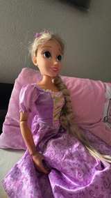 Disney Princess Playdate Rapunzel 32" Doll - Image 4