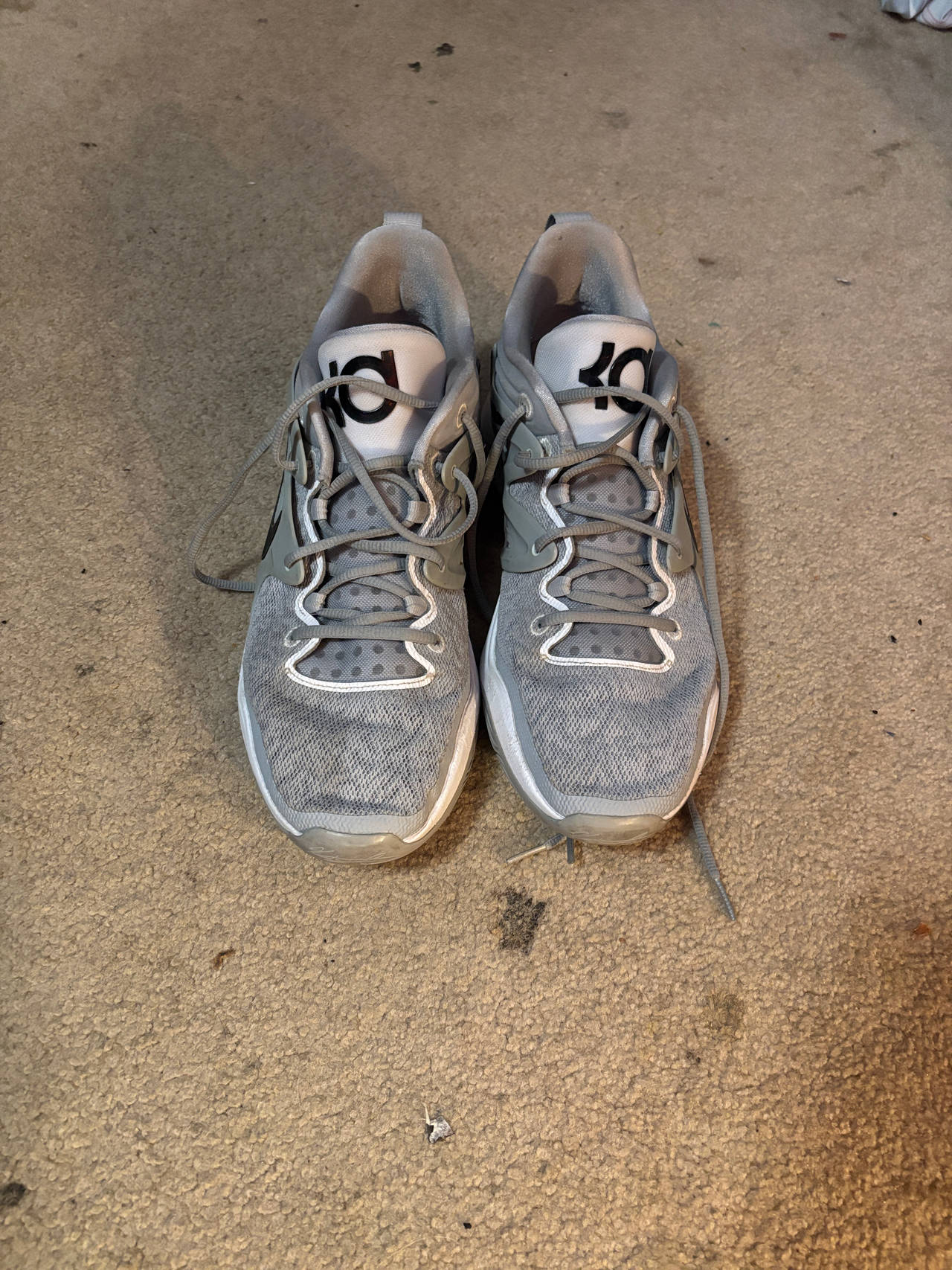 Nike KD 15 wolf gray/black-white size 13
