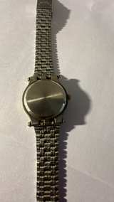 Gucci 9000L Two-Tone Ladies Watch - Image 2